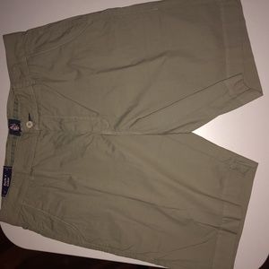 Khaki mens shorts